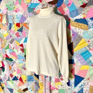 Vintage  90s wool blend  sweater  |S-M| turtleneck made in Italy cream nylon